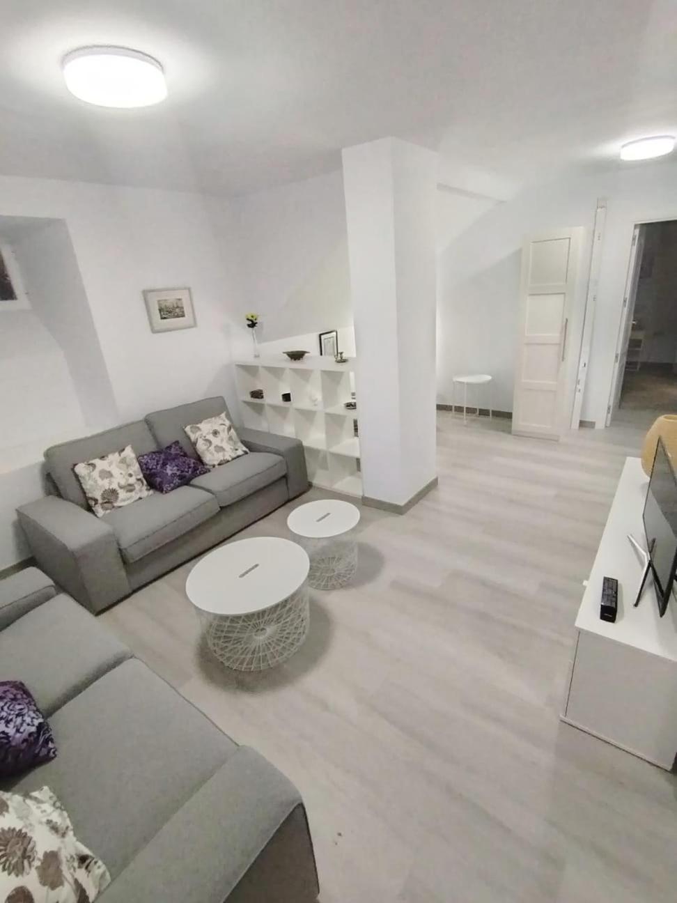 2-Centro Hab Compartida Masculina 8X Panzió Madrid Kültér fotó